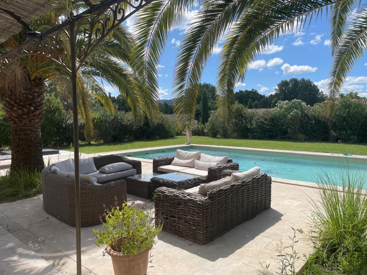 Appartement Dans Bastide A Saint Remy De Provence Exterior foto